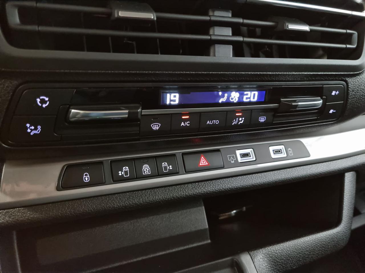 OPEL Zafira Life 2.0 Diesel 180CV aut. Start&Stop Business Edition - 27