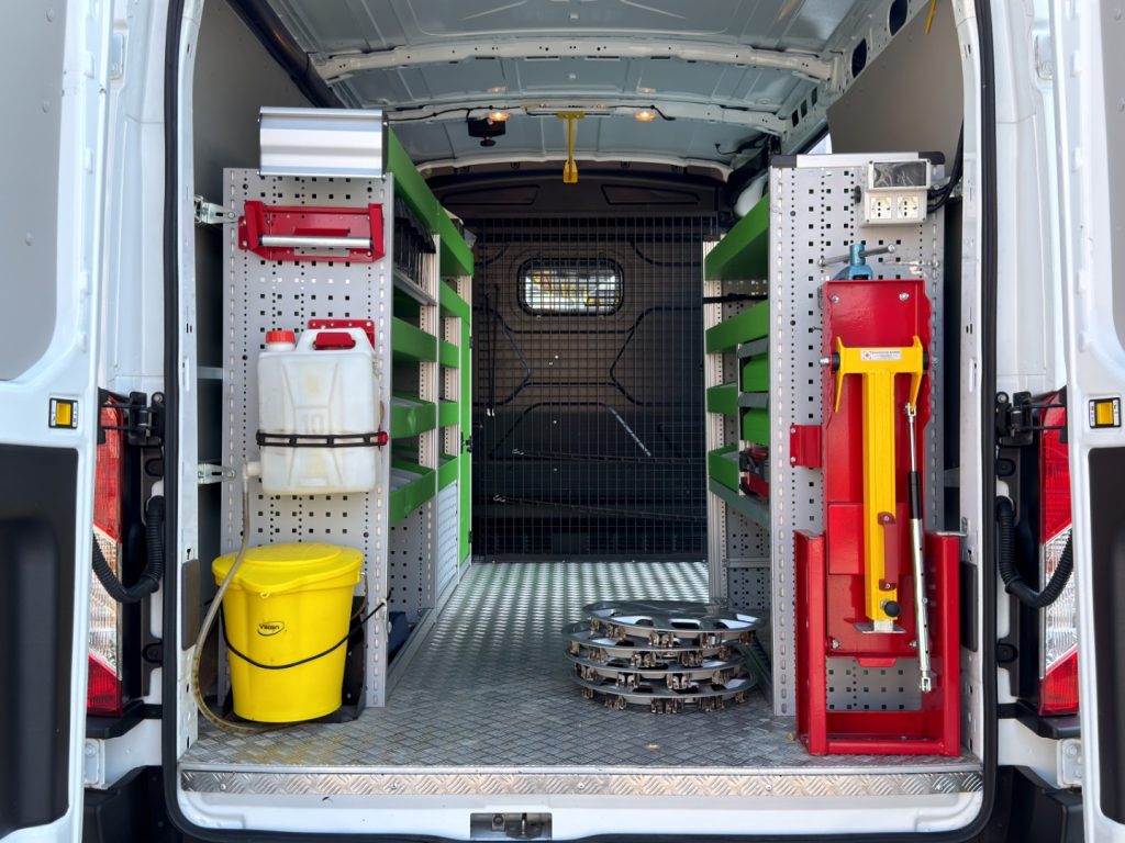 FORD Transit 350 L2H2 170CV officina mobile - 15