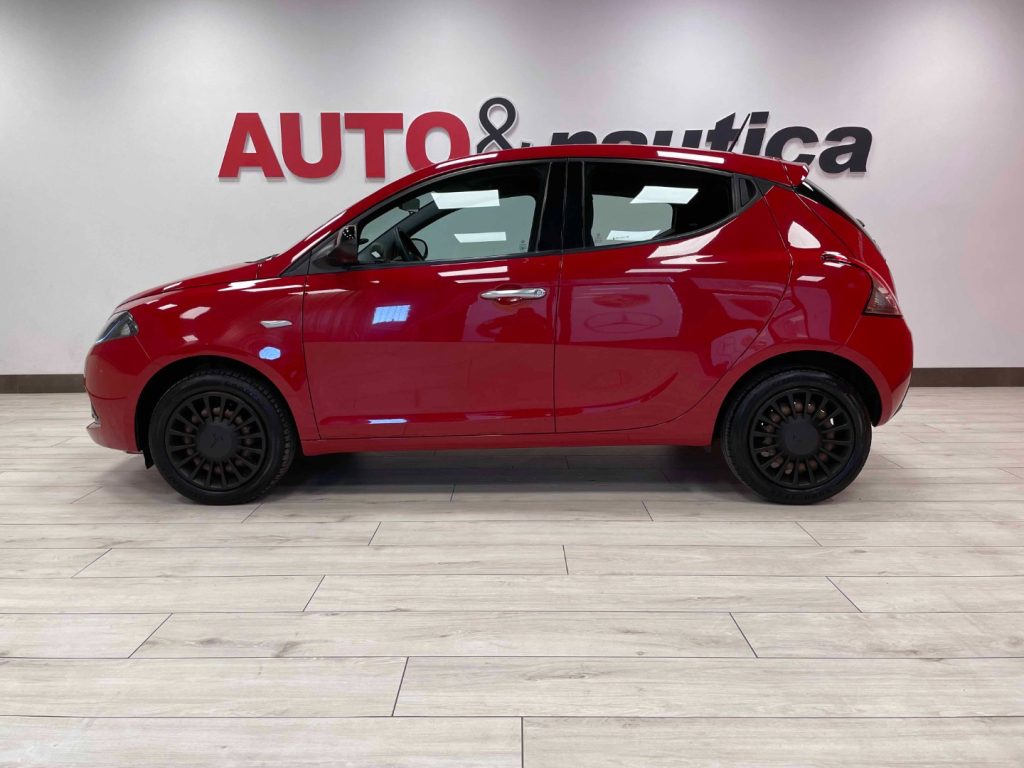 LANCIA Ypsilon 1.0 FIREFLY HYBRID - 6