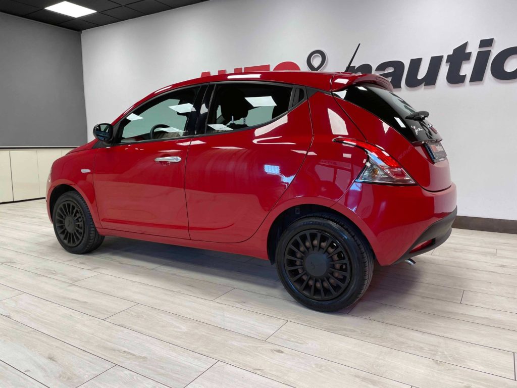 LANCIA Ypsilon 1.0 FIREFLY HYBRID - 7