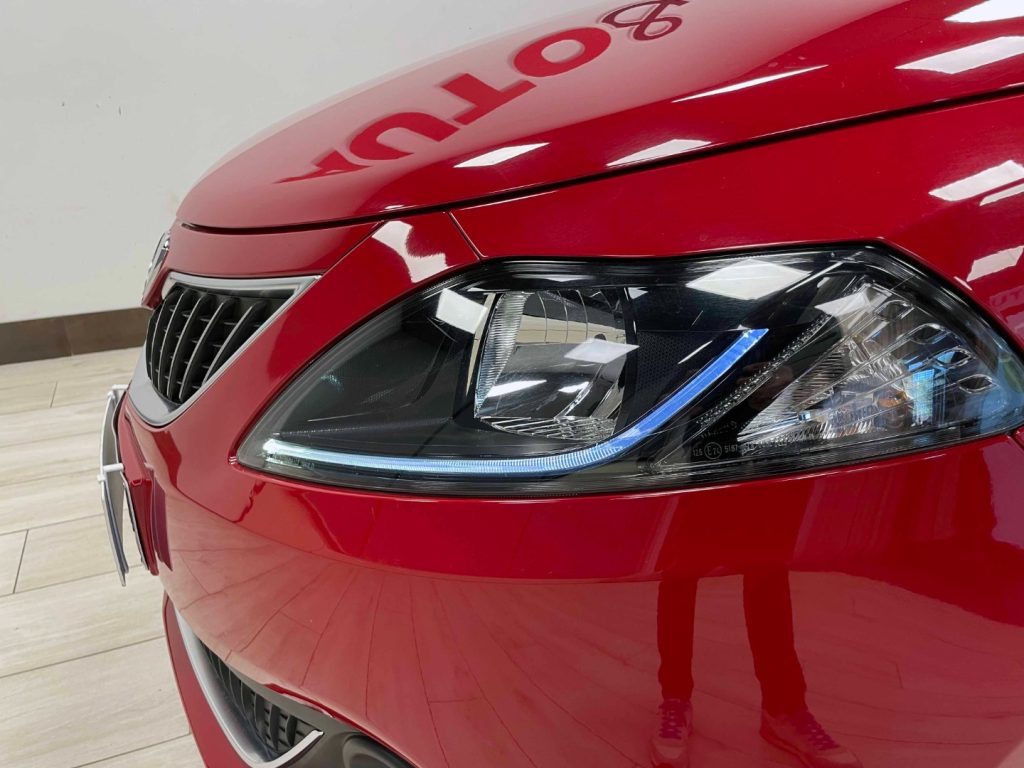 LANCIA Ypsilon 1.0 FIREFLY HYBRID - 12