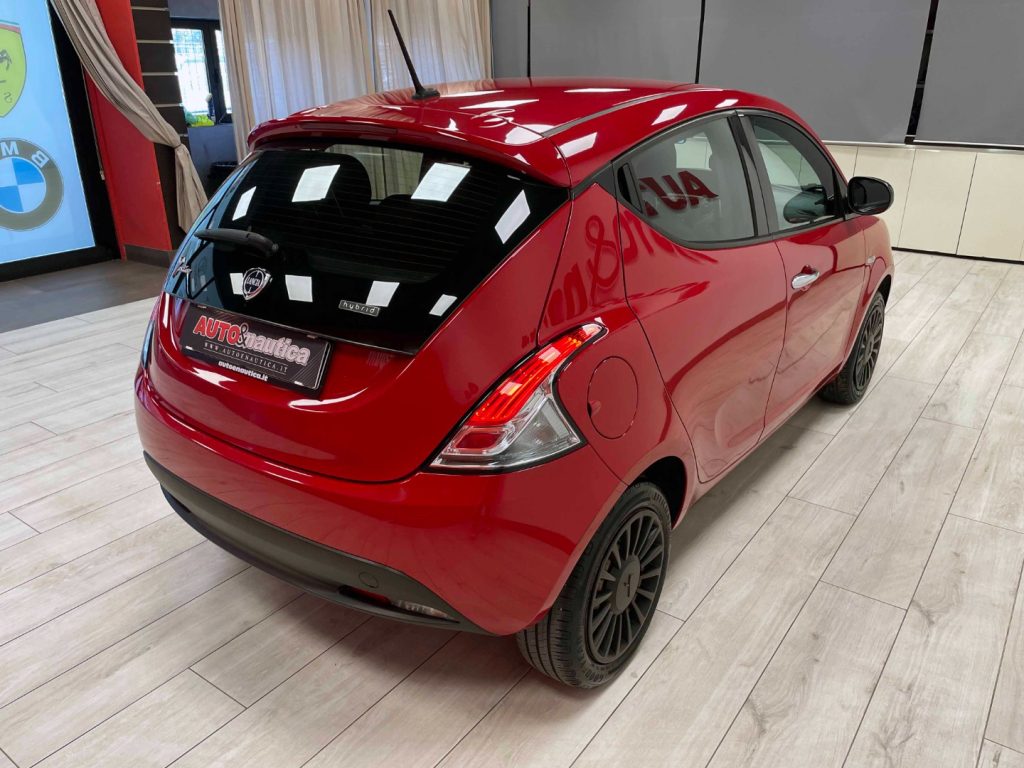 LANCIA Ypsilon 1.0 FIREFLY HYBRID - 39