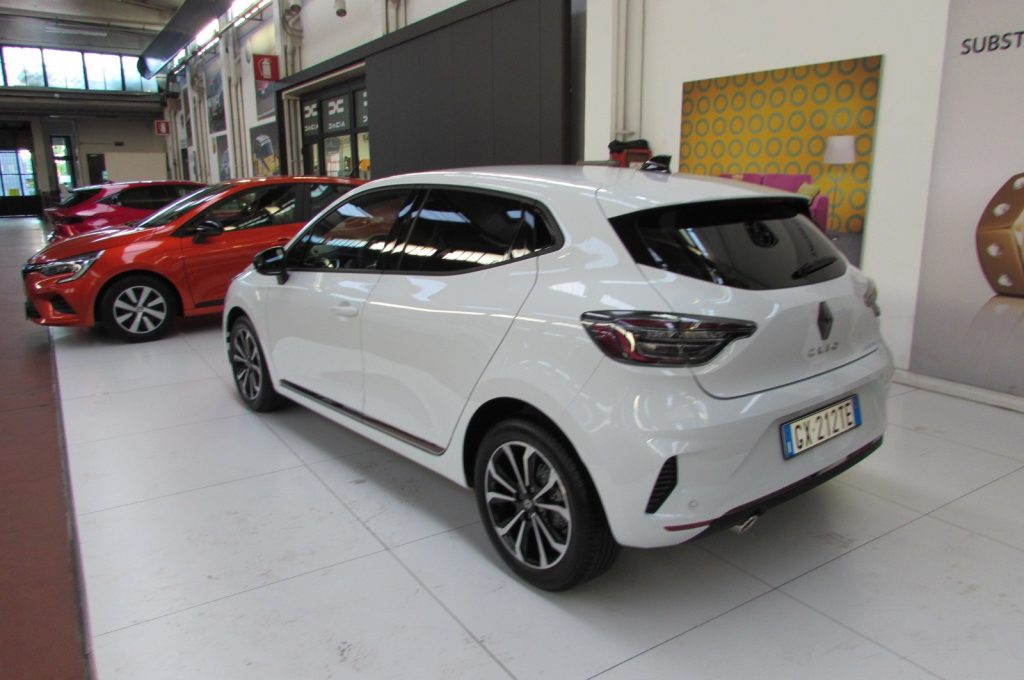 RENAULT Clio TCe 90 CV 5 porte Techno - 3