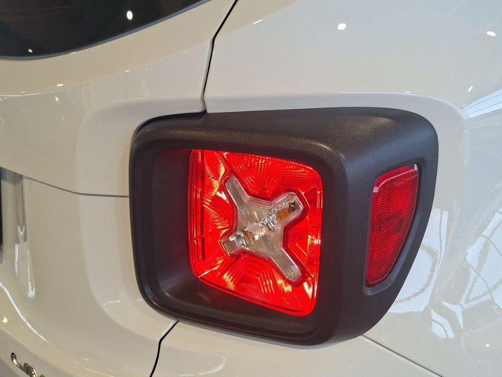 JEEP Renegade 1.6 Mjt 130 CV Night Eagle - 6