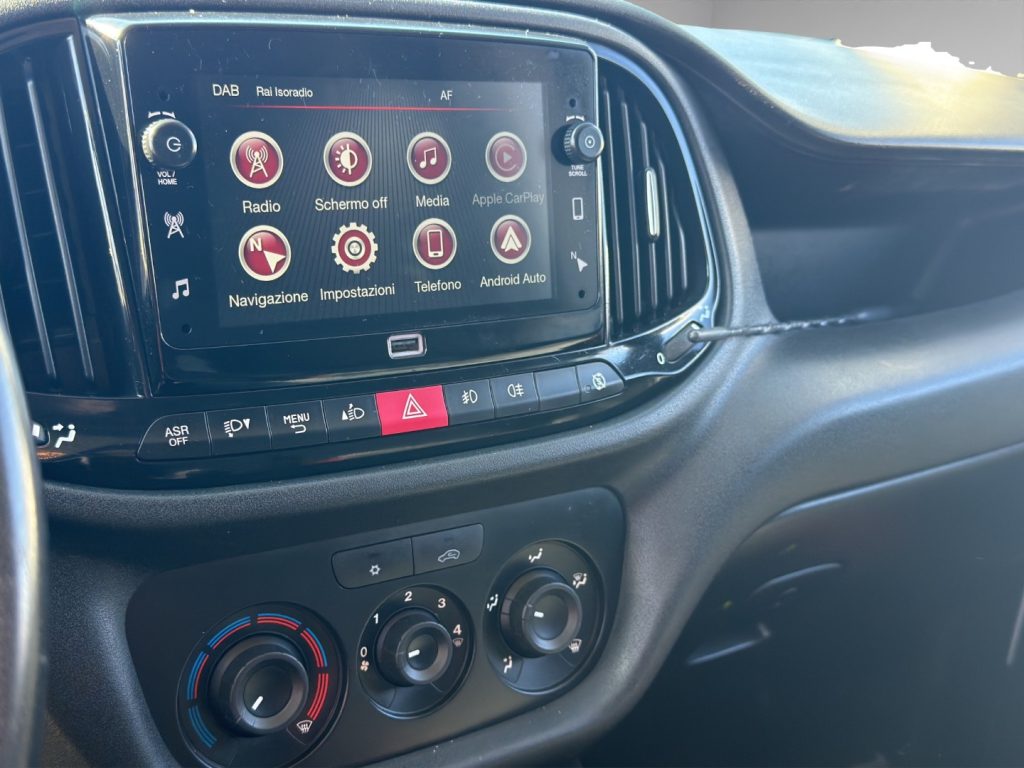 FIAT Doblo 1.6MJT 150CV 3 POSTI - 14