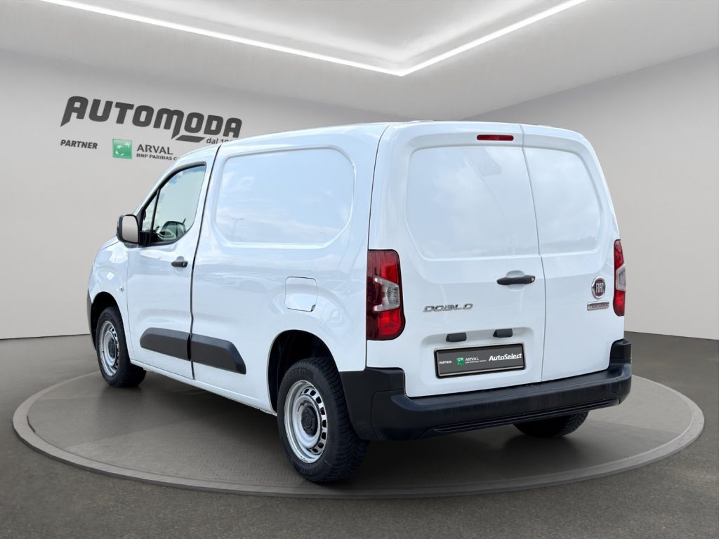 FIAT Doblo 1.5 100cv 3 posti - 6