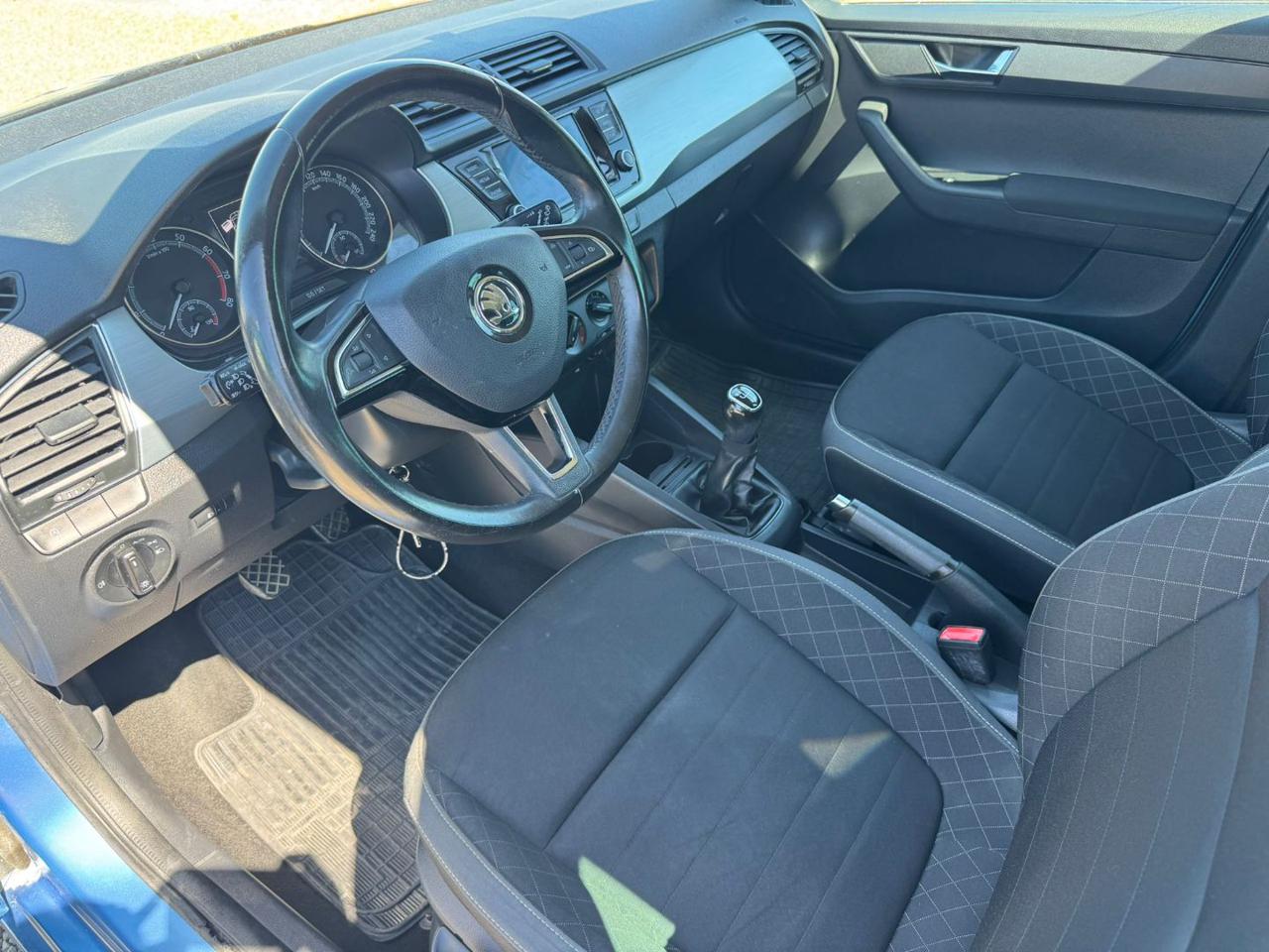 SKODA Fabia 1.0 TSI Design Edition - 9