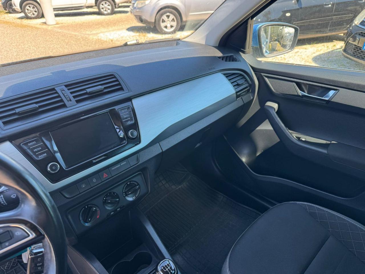 SKODA Fabia 1.0 TSI Design Edition - 13