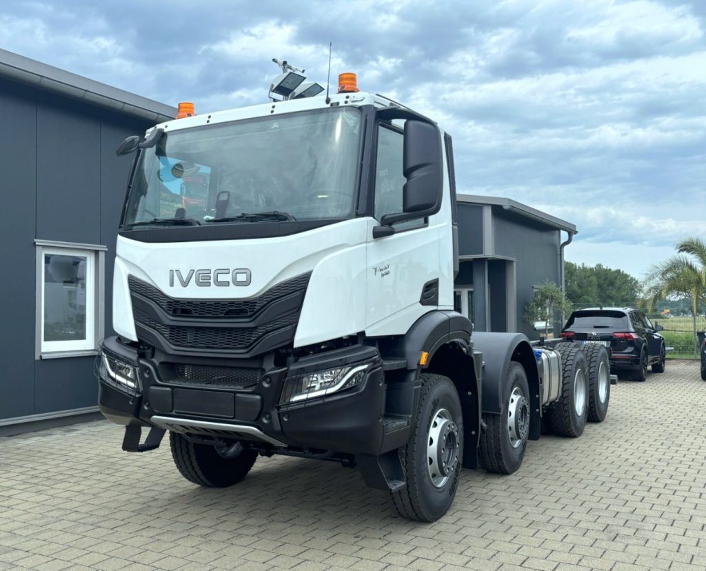 IVECO T-WAY 540 8x4 E6 NUOVO + INTARDER - 3
