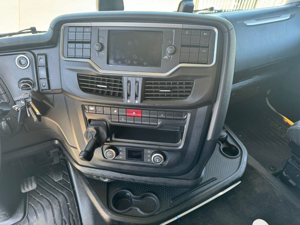 IVECO S-WAY 490 T/FP E6 FULL OPTIONAL + INTARDER - 11