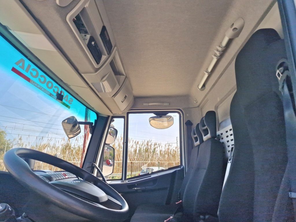 IVECO EUROCARGO 75E21 P EURO 6e FURGONE 6,20 SPONDA - 15