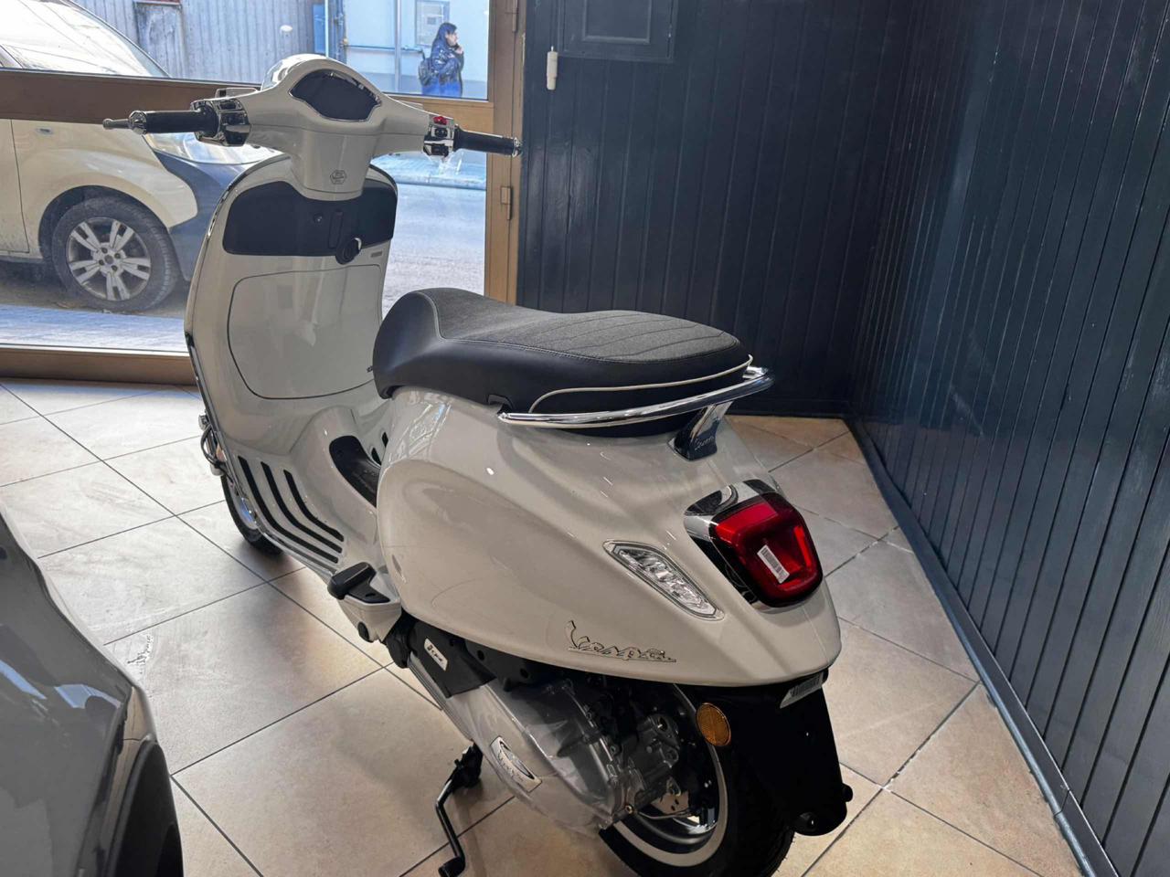 VESPA Primavera 125 Primavera - 8
