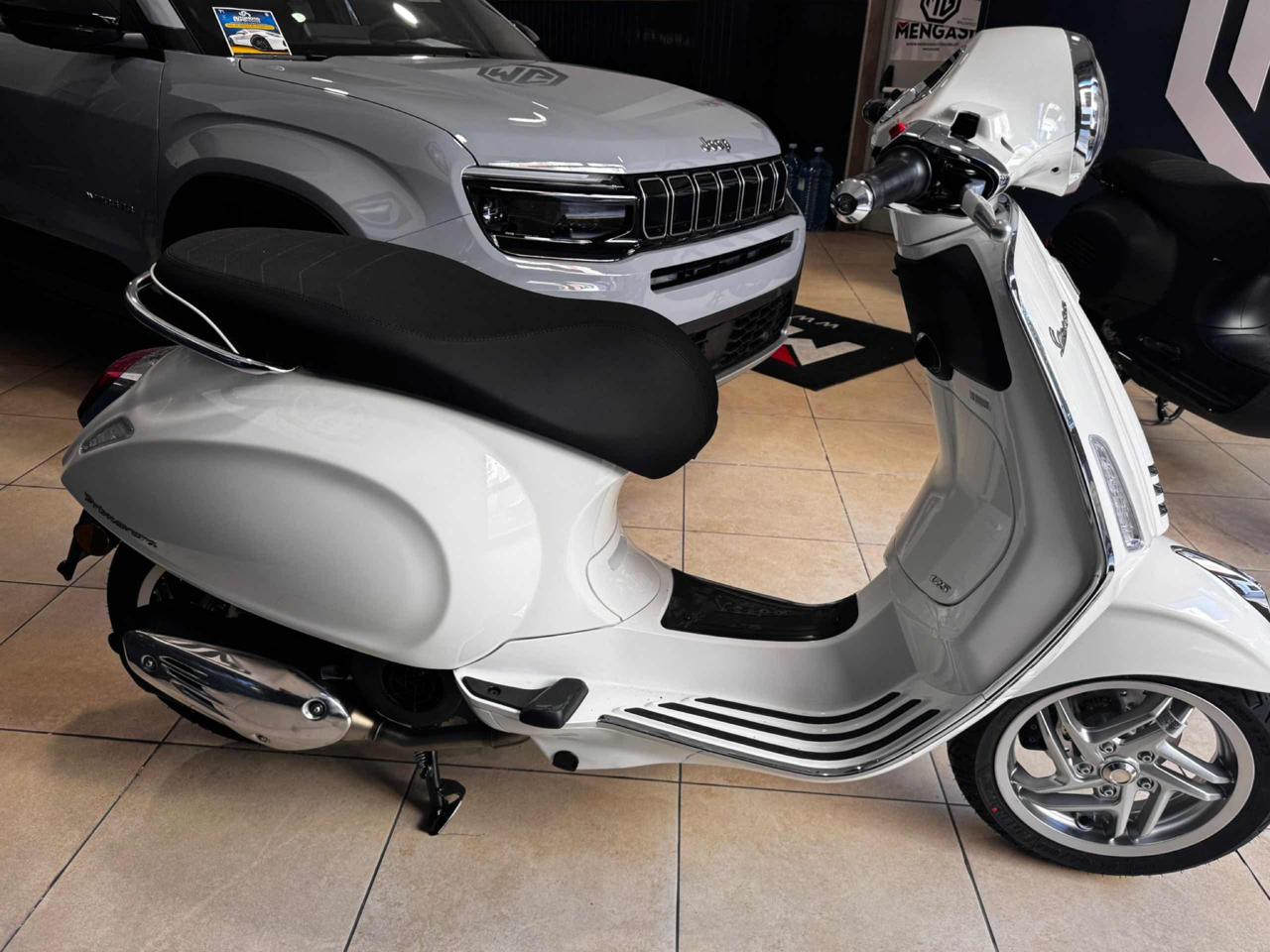 VESPA Primavera 125 Primavera - 9