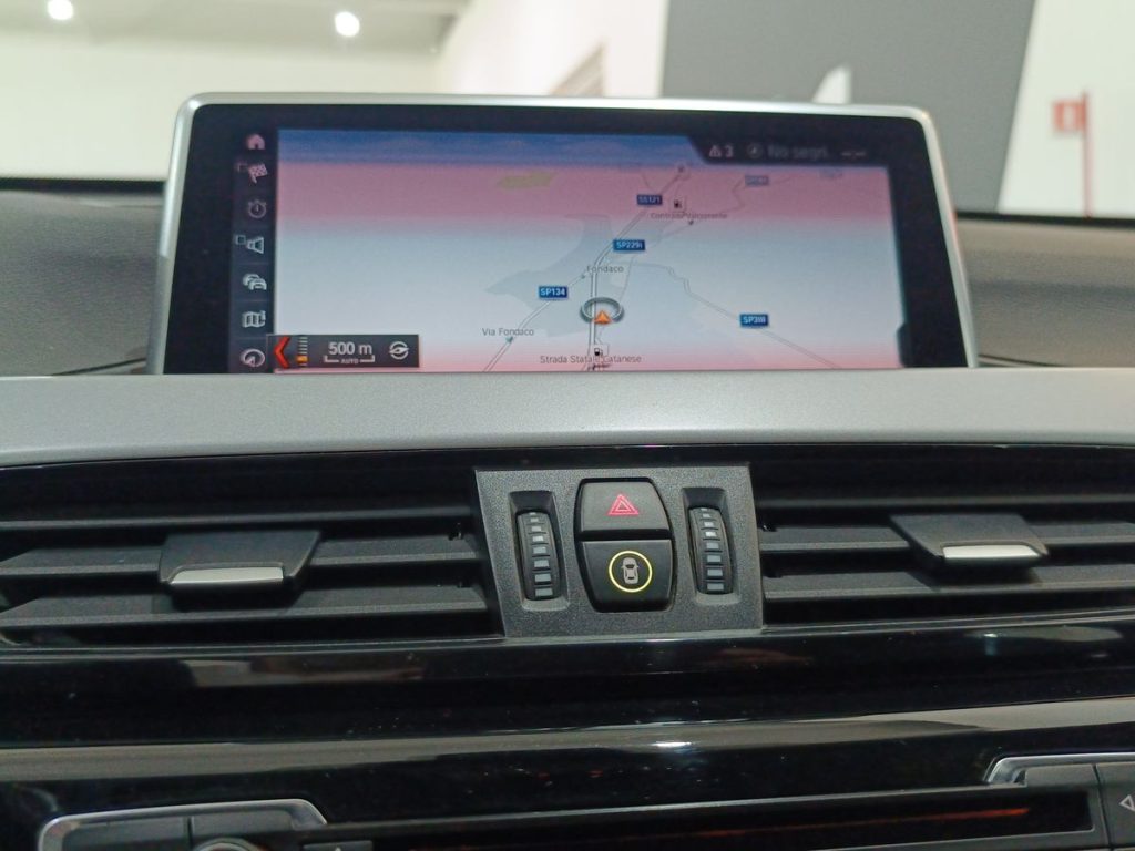 BMW X1 sDrive16d Business Advantage - 17