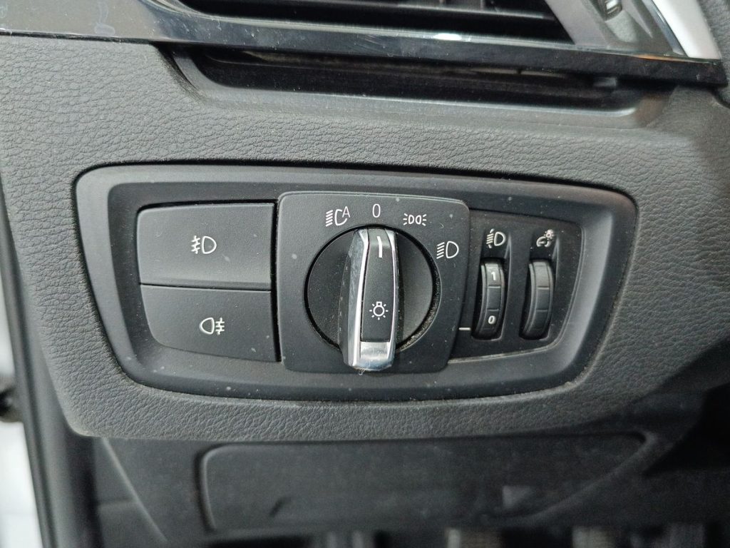 BMW X1 sDrive16d Business Advantage - 19