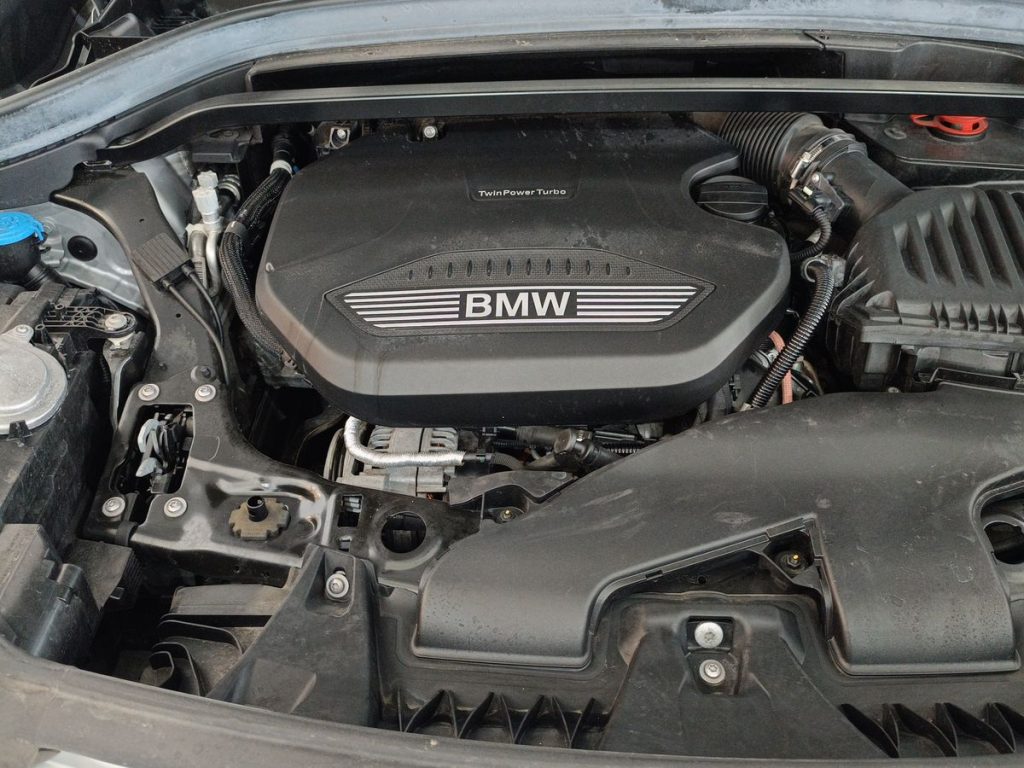 BMW X1 sDrive16d Business Advantage - 24
