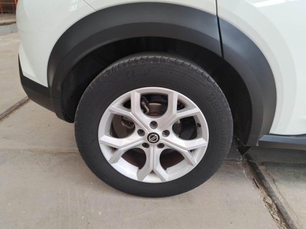 NISSAN Juke 1.0 DIG-T 114 CV N-Connecta - 10