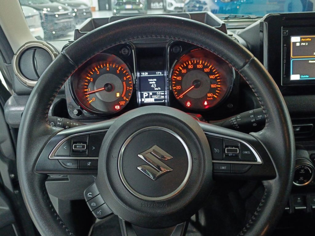 SUZUKI Jimny 1.5 4AT Top - 17