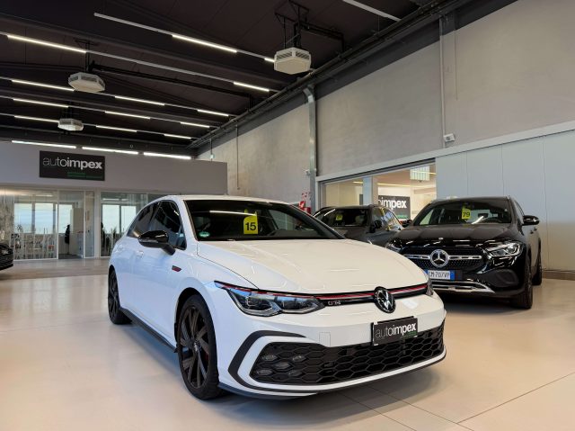 VOLKSWAGEN Golf GTI Weiß pastell