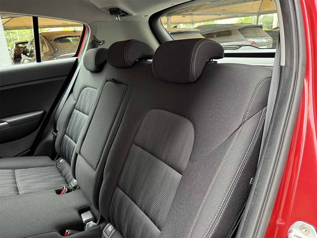 KIA Sportage mhev mild hybrid dct TELECAMERA CARPLAY IVA ESP. - 28