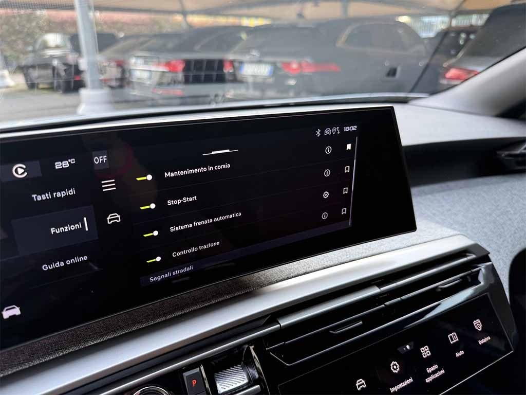 PEUGEOT 3008 hybrid Allure TELECAMERA CERCHI 19 IVA ESPOSTA - 24