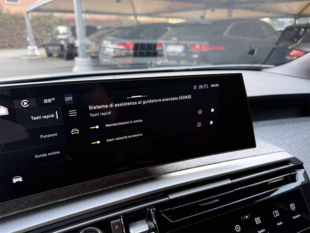 PEUGEOT 3008 hybrid Allure TELECAMERA CERCHI 19 IVA ESPOSTA - 23