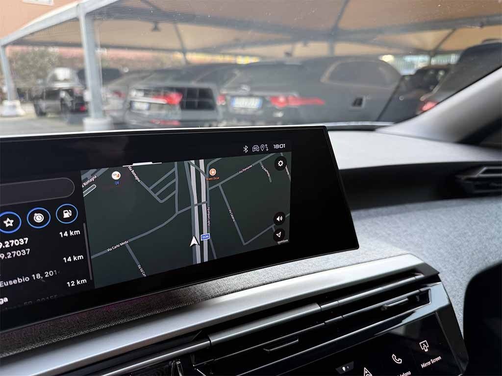 PEUGEOT 3008 hybrid Allure TELECAMERA CERCHI 19 IVA ESPOSTA - 21