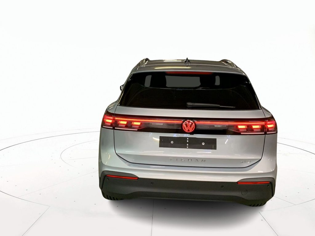 VOLKSWAGEN Tiguan Nuova Tiguan Edition Plus 1.5 eTSI ACT 110 kW (150 - 5