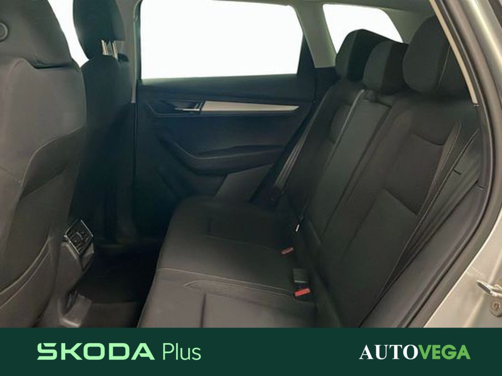 SKODA Karoq 2.0 tdi evo executive 115cv dsg - 12