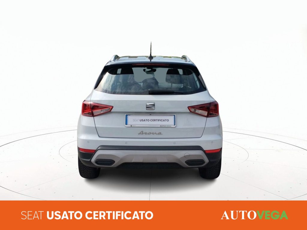 SEAT Arona 1.0 ecotsi style 110cv - 5