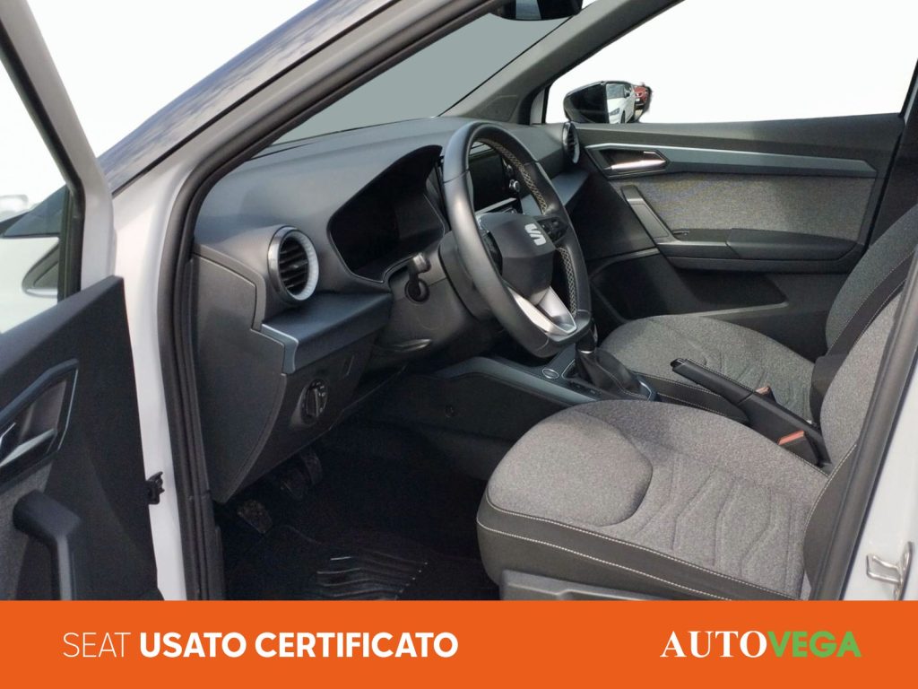 SEAT Arona 1.0 ecotsi style 110cv - 7