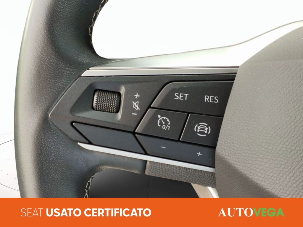 SEAT Arona 1.0 ecotsi style 110cv - 16
