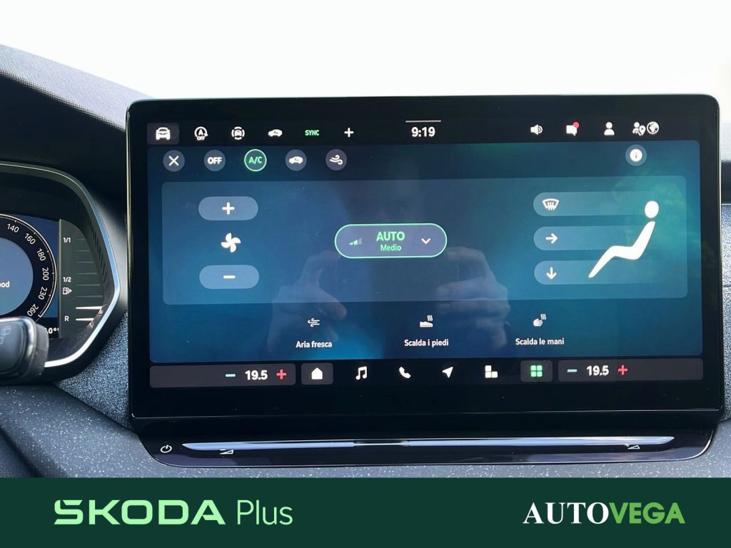 SKODA Octavia wagon 1.5 tsi mhev style 150cv dsg - 13