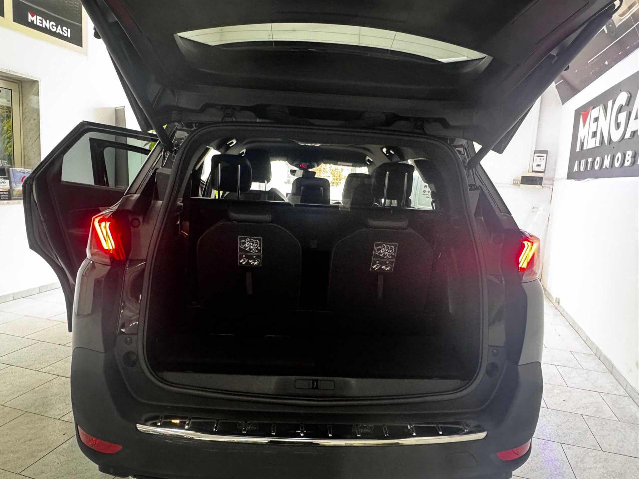 PEUGEOT 5008 GT 130 S&S EAT8 7posti - 16