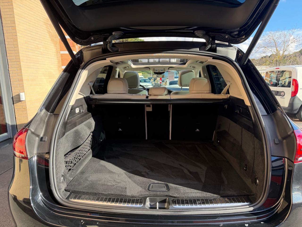 MERCEDES-BENZ GLE 300 d 4Matic SPORT (FULL OPTIONAL) - 8