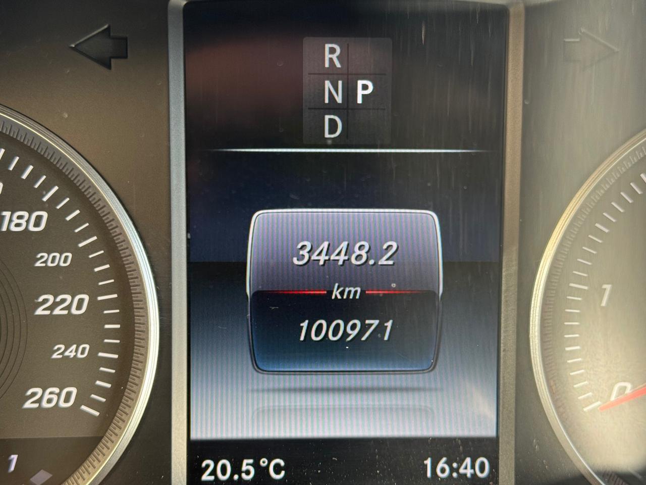 MERCEDES-BENZ GLC 250 d 4Matic Sport - 13