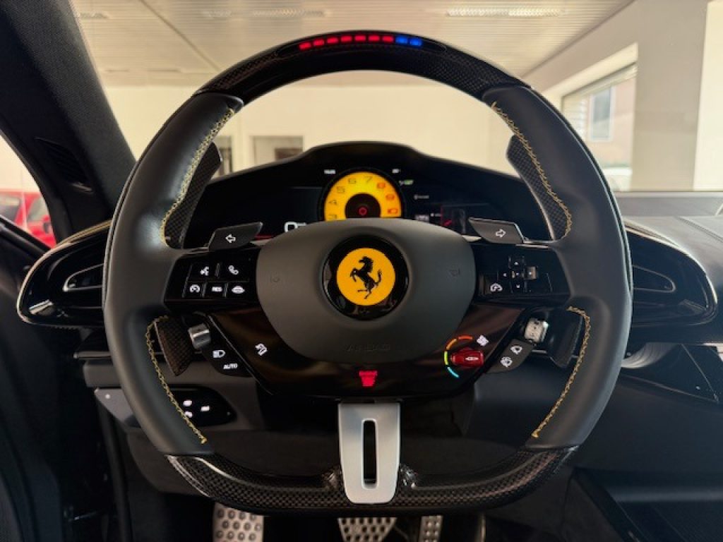 FERRARI Purosangue IVA ESPOSTA FULL FULL OPTIONAL VISIBILE IN SEDE - 17