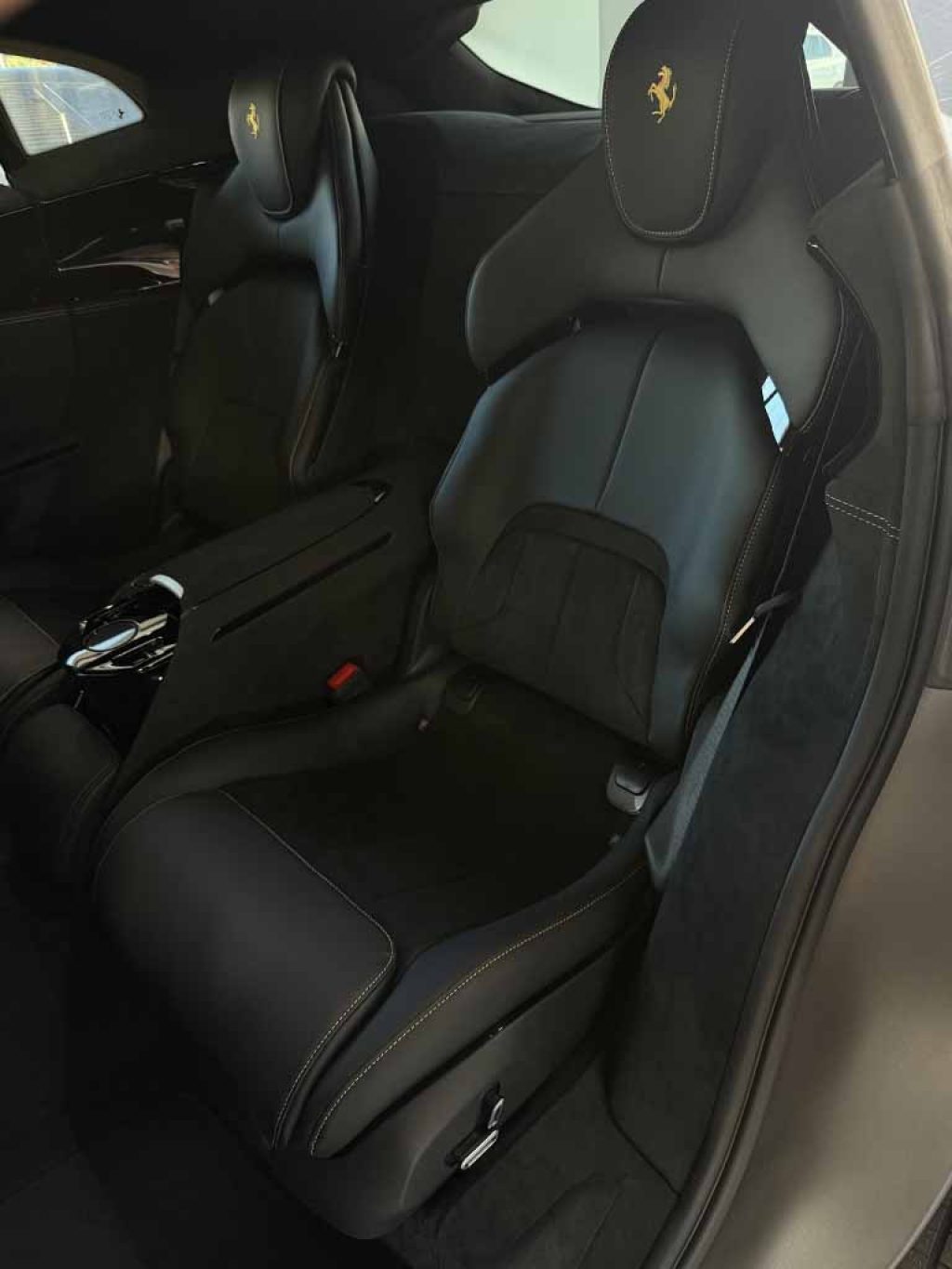 FERRARI Purosangue IVA ESPOSTA FULL FULL OPTIONAL VISIBILE IN SEDE - 32