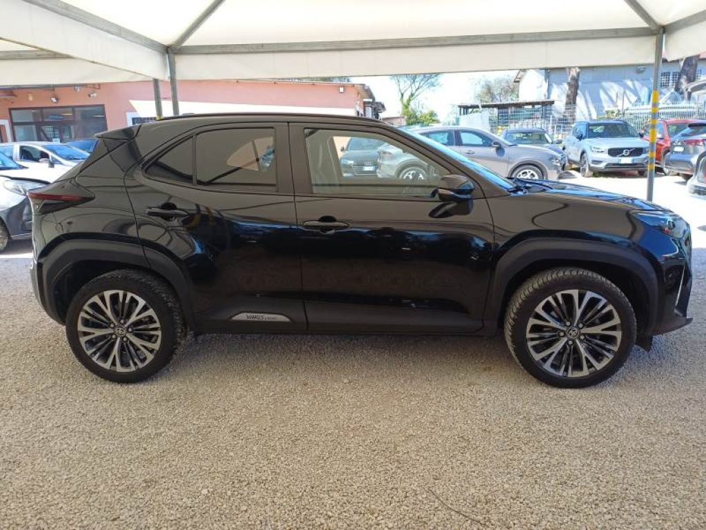 TOYOTA Yaris Cross 1.5 Hybrid 5p. E-CVT Lounge - 4