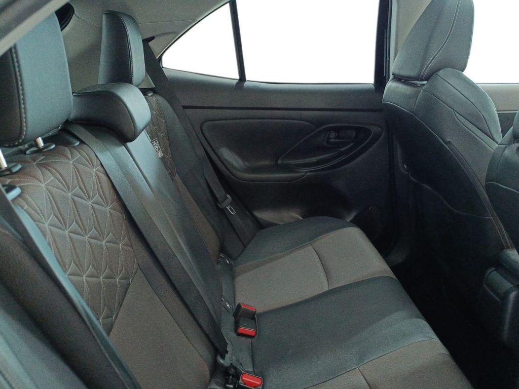TOYOTA Yaris Cross 1.5 Hybrid 5p. E-CVT Lounge - 11