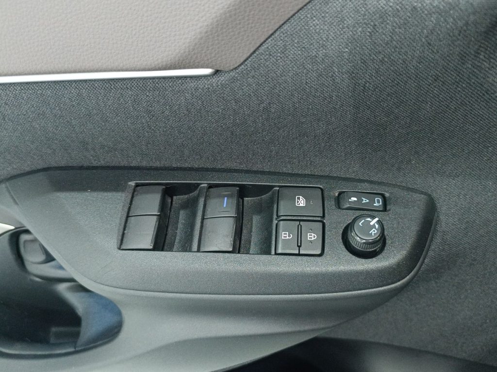 TOYOTA Yaris Cross 1.5 Hybrid 5p. E-CVT Lounge - 21