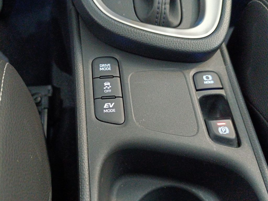 TOYOTA Yaris Cross 1.5 Hybrid 5p. E-CVT Lounge - 23