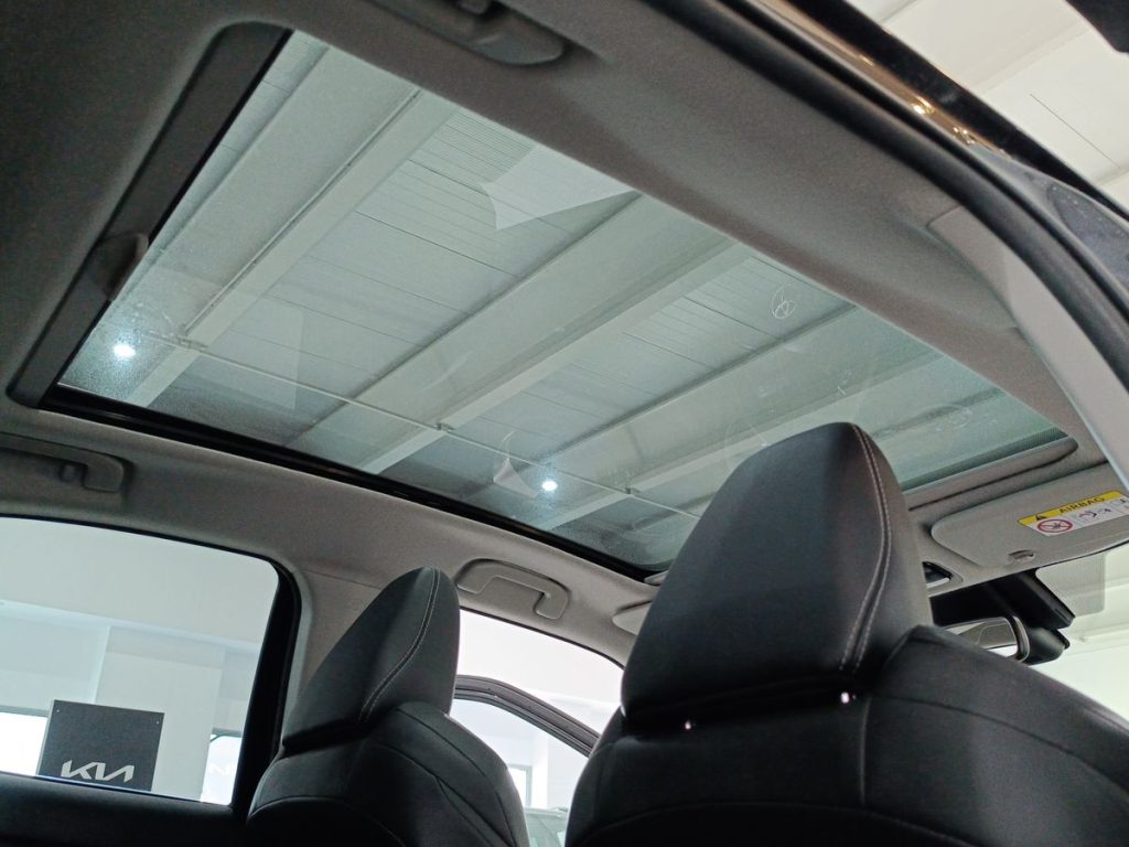 TOYOTA Yaris Cross 1.5 Hybrid 5p. E-CVT Lounge - 25