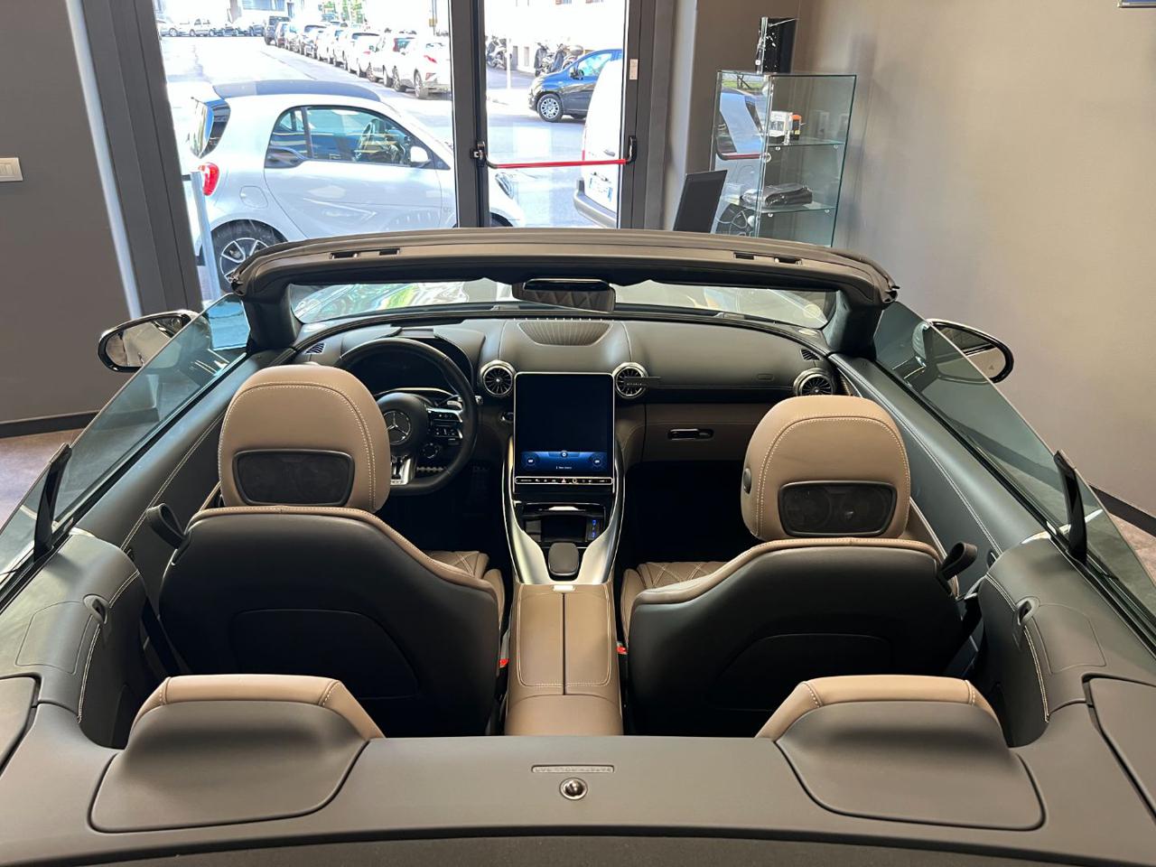 MERCEDES-BENZ SL 63 AMG 4Matic+ Premium Plus - 23