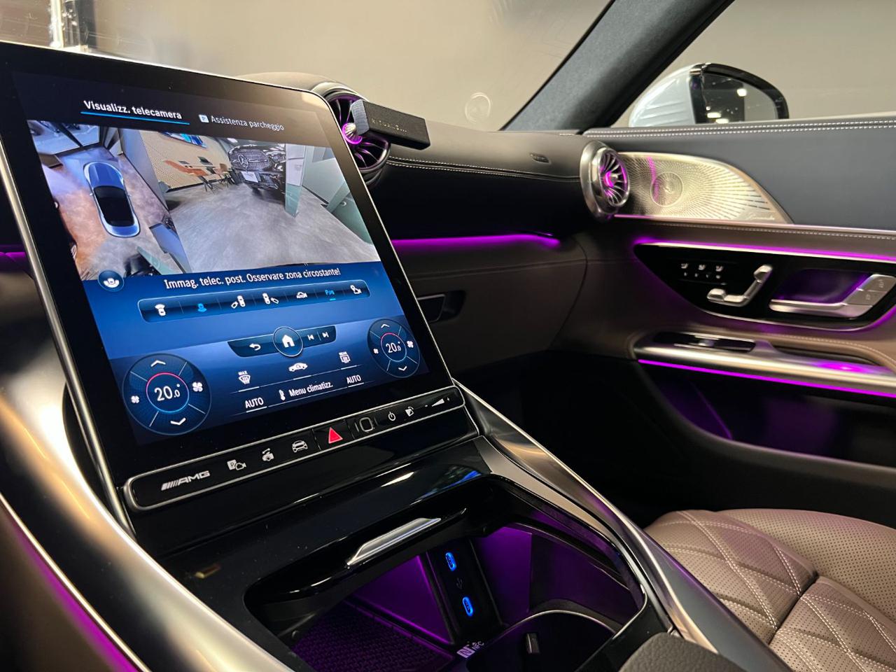 MERCEDES-BENZ SL 63 AMG 4Matic+ Premium Plus - 36