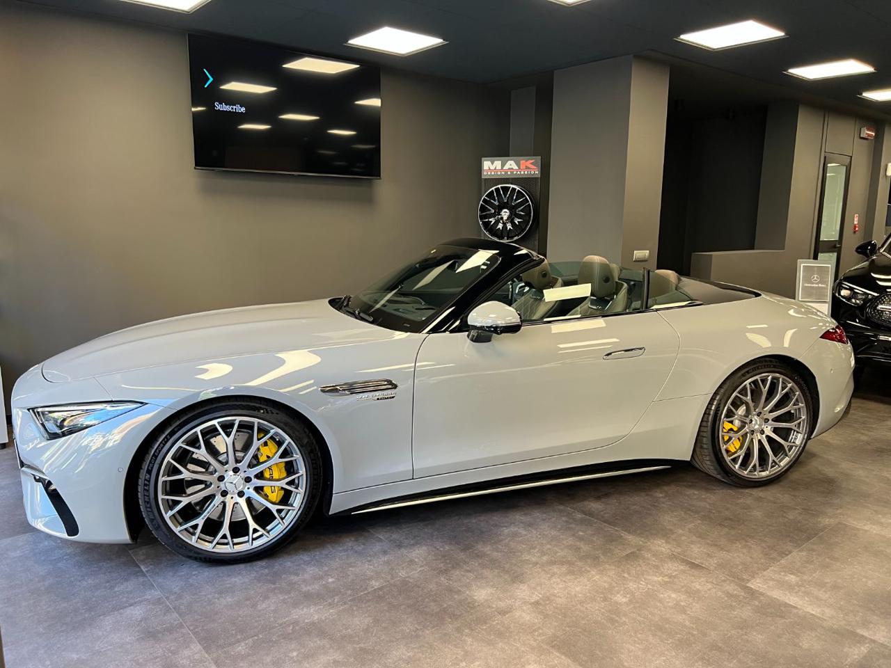 MERCEDES-BENZ SL 63 AMG 4Matic+ Premium Plus - 3