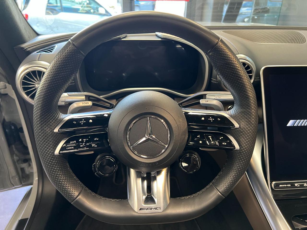 MERCEDES-BENZ SL 63 AMG 4Matic+ Premium Plus - 25