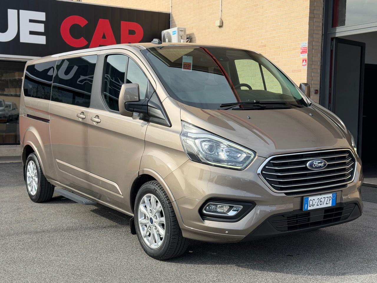 FORD Tourneo Custom 320 2.0 EcoBlue 130CV MHEV PL  Tit. - 1