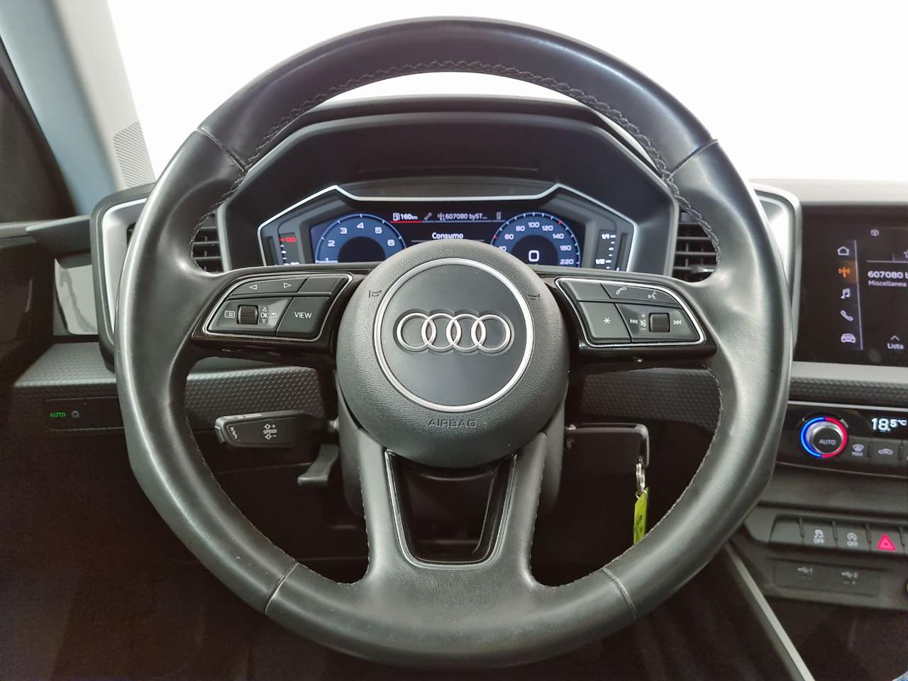 AUDI A1 citycarver 30 TFSI - 29