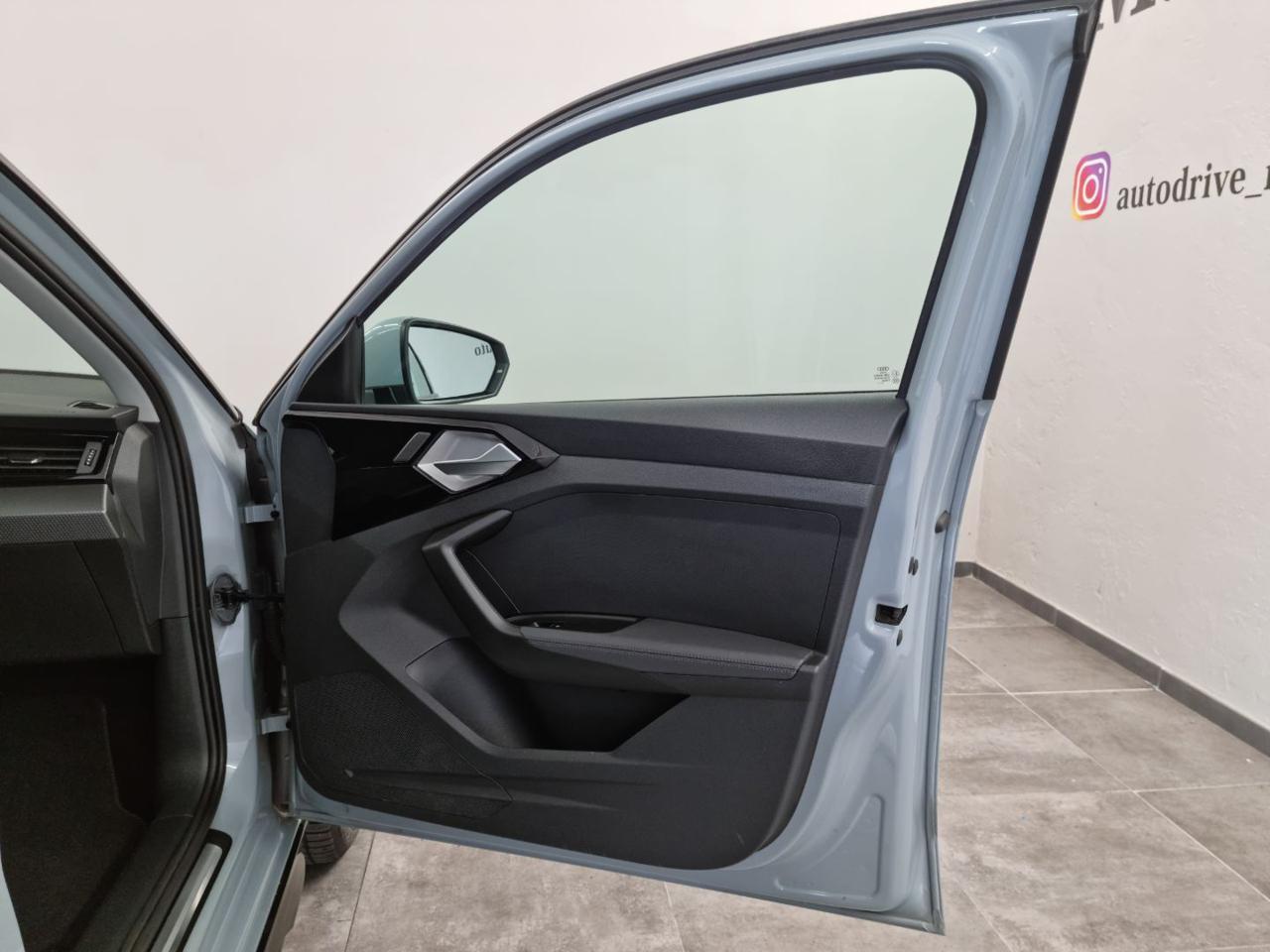 AUDI A1 citycarver 30 TFSI - 22